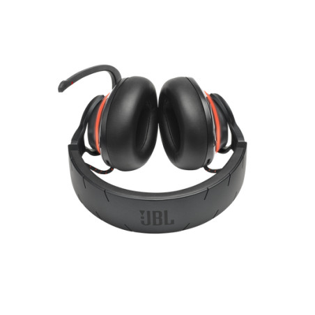 JBL Quantum 810